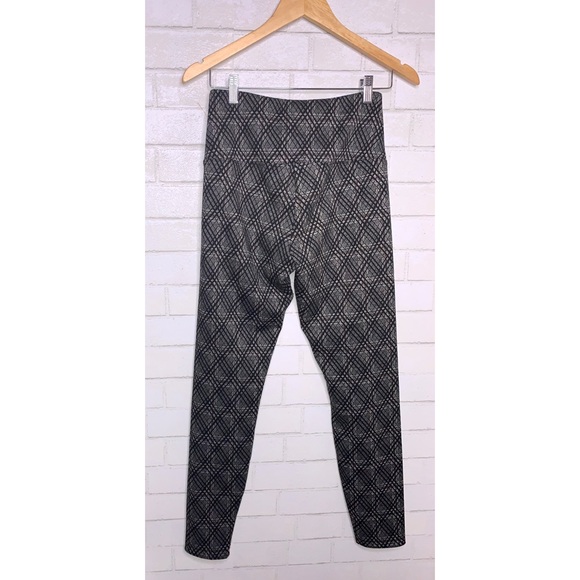LYSSE | Signature Lattice Print Leggings Small - Picture 6 of 9